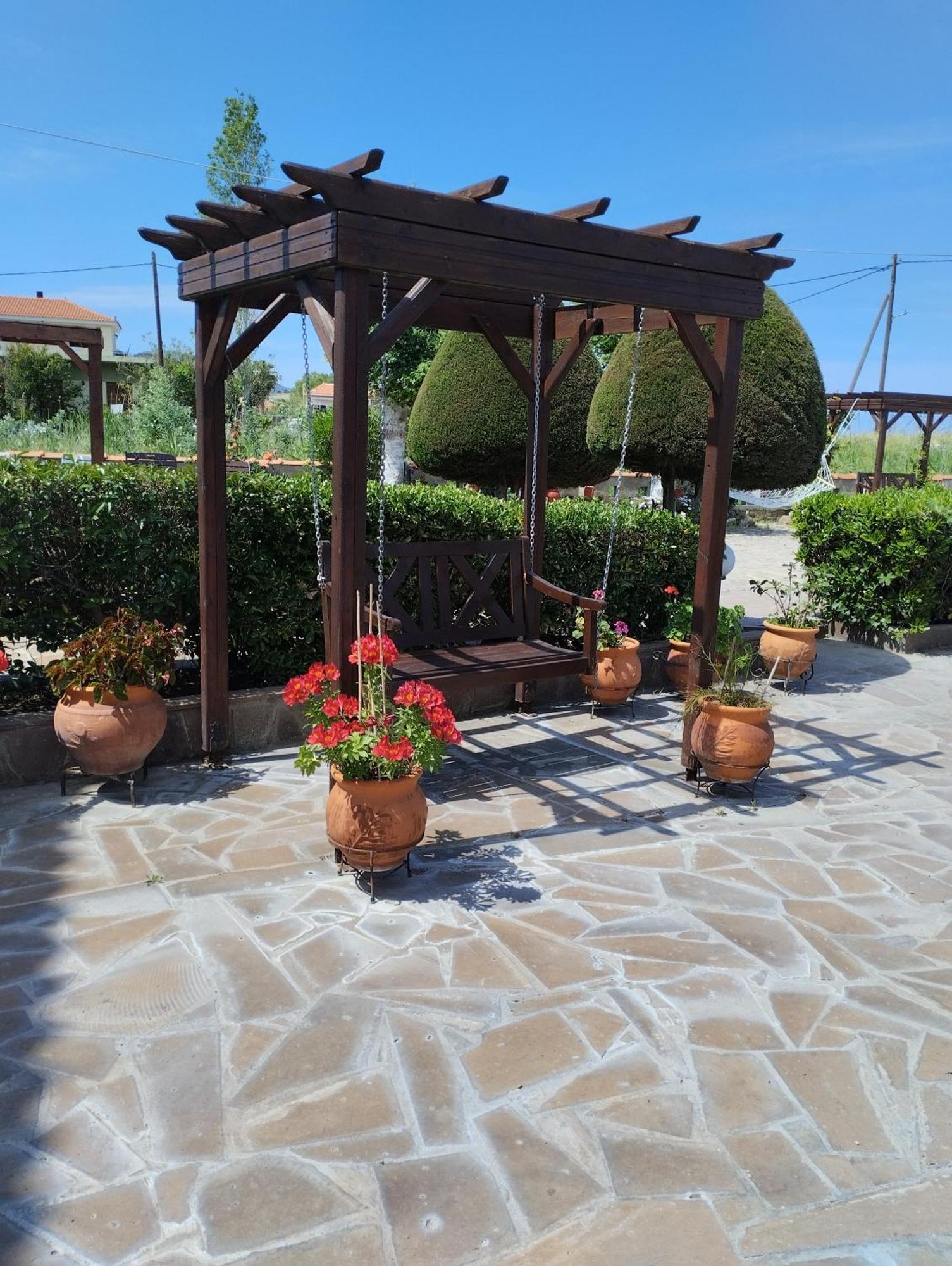 Hotel Miramare Petra  Zewnętrze zdjęcie