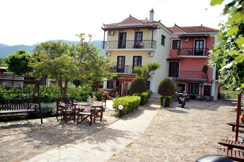 Hotel Miramare Petra  Zewnętrze zdjęcie